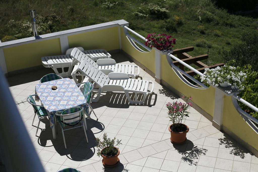 Apartments Roza Miškovići Dış mekan fotoğraf