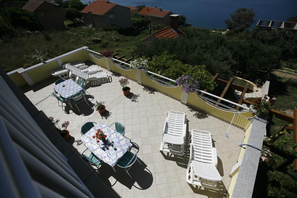 Apartments Roza Miškovići Dış mekan fotoğraf