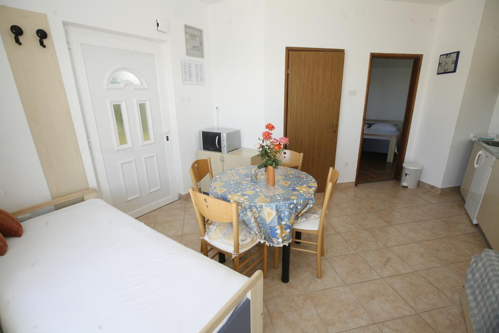 Apartments Roza Miškovići Dış mekan fotoğraf