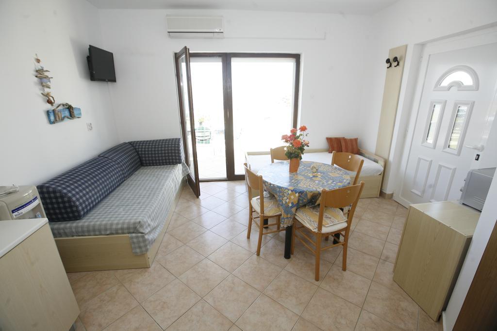 Apartments Roza Miškovići Dış mekan fotoğraf